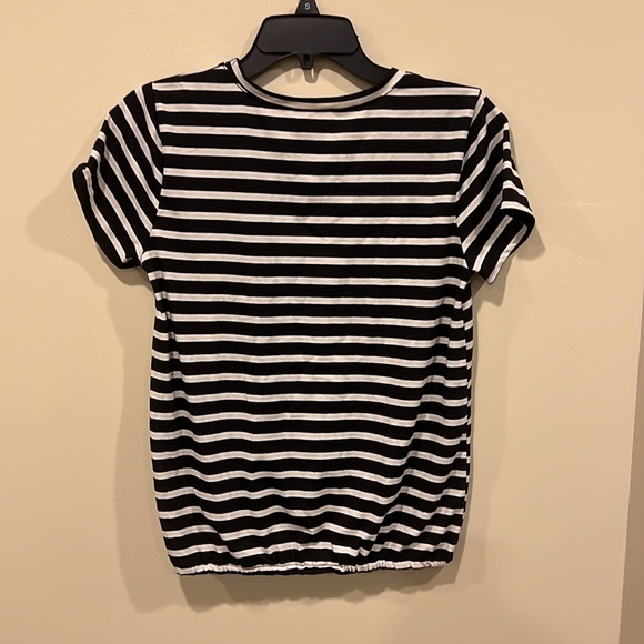 Shirt - Picture 2 of 3